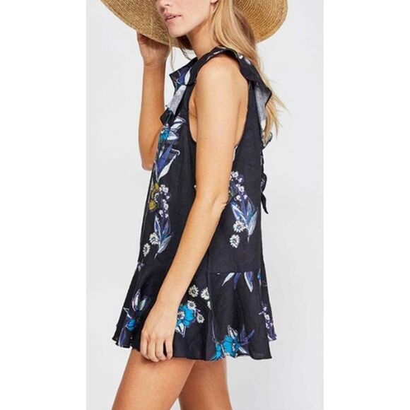 Free People Summer in Tulum Linen Blend Tunic - Picture 2 of 10